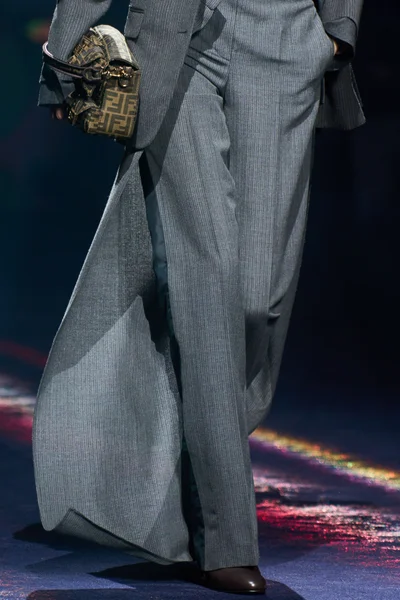 Look 21